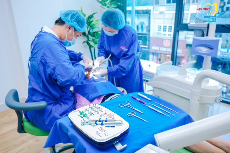 răng implant giá bao nhiêu tại nha khoa uy tín
